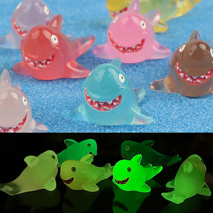 Z.【 Lydia  】Luminous  shark carving    (arrive about 7-12 days)