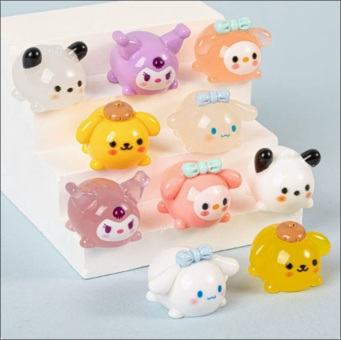 【 Doris】Luminous various Sanrio collection 10 colours card Lucky bags  (arrive about 7-12 days)